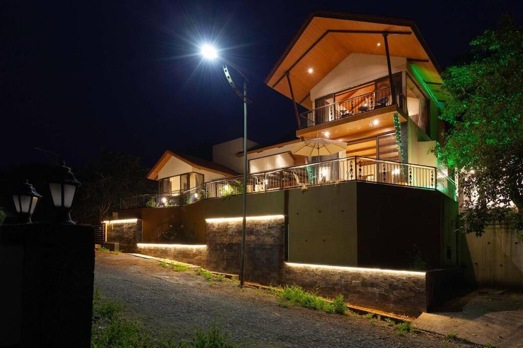 Soul Tree Villa 50 Super Luxury Villa With Heated Plunge Pool And Jacuzzi Lavasa Exterior foto